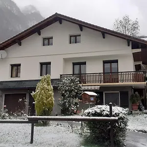 Dans Hameau Appartement Ugine