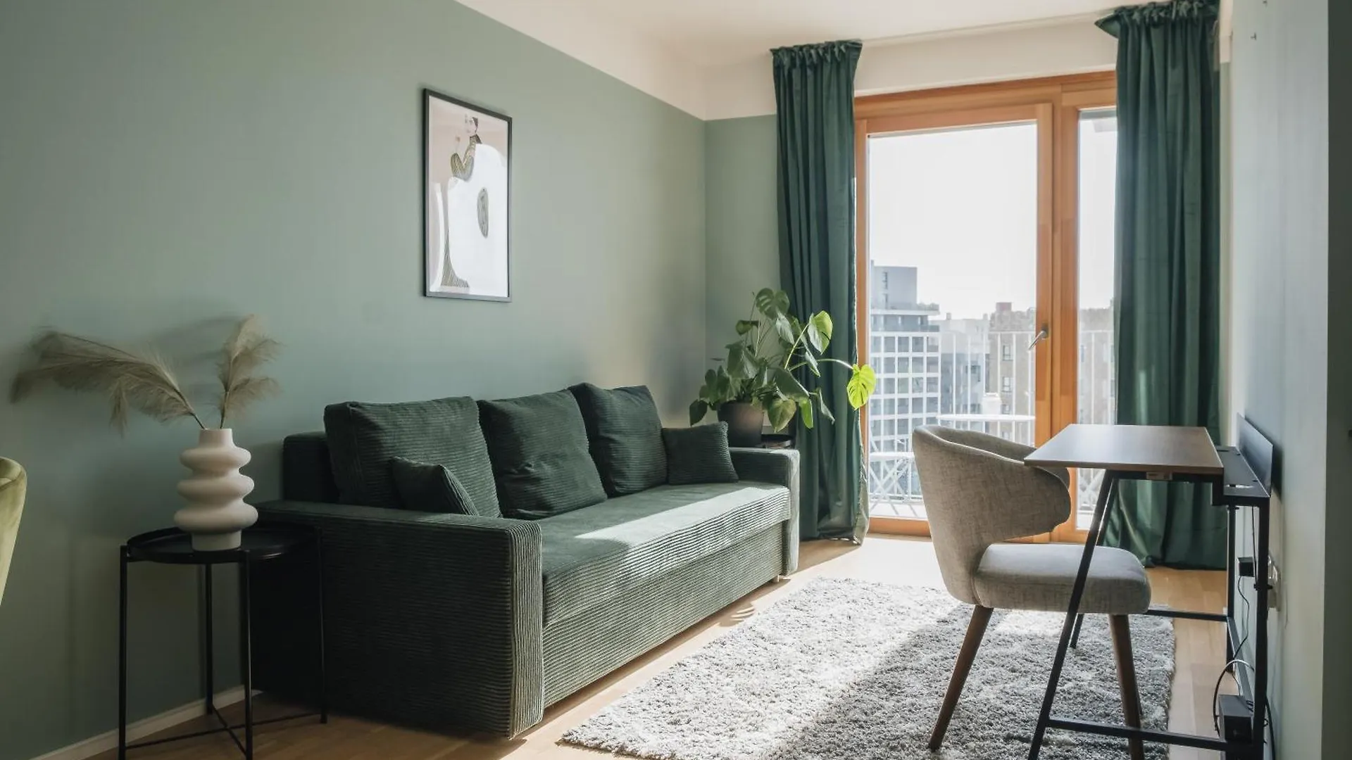 Decorous Cozy City View Suite Viena 0*,