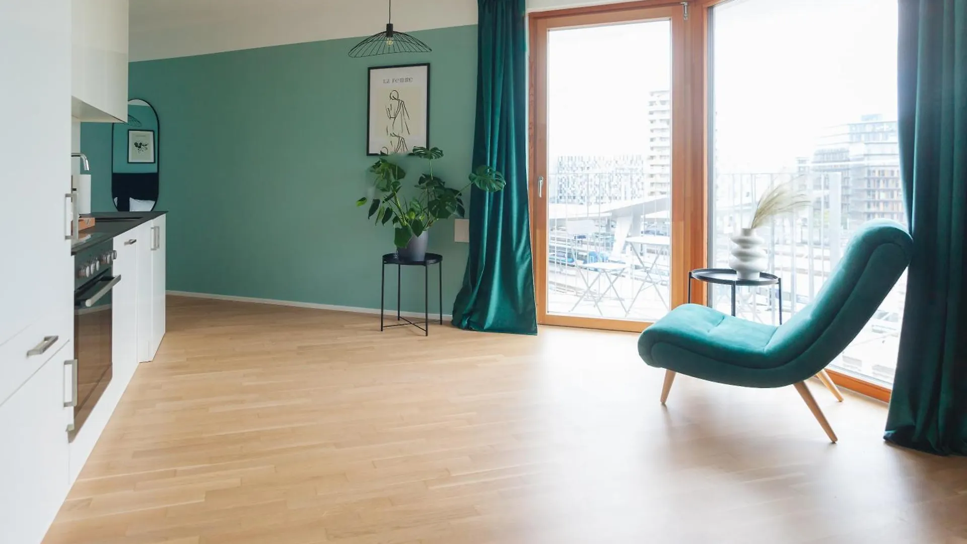 Decorous Cozy City View Suite Viena Apartamento