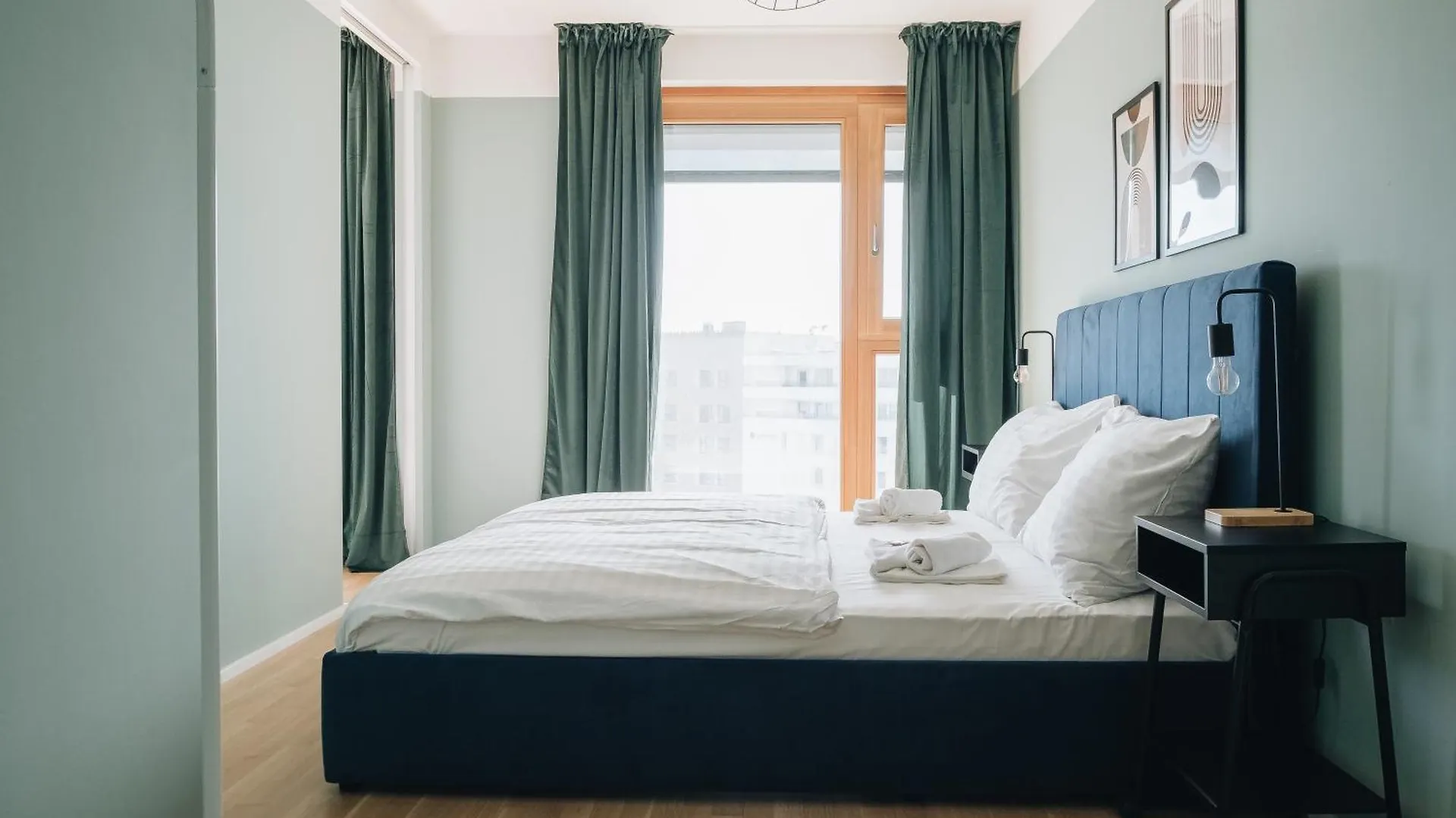 Decorous Cozy City View Suite Vienne