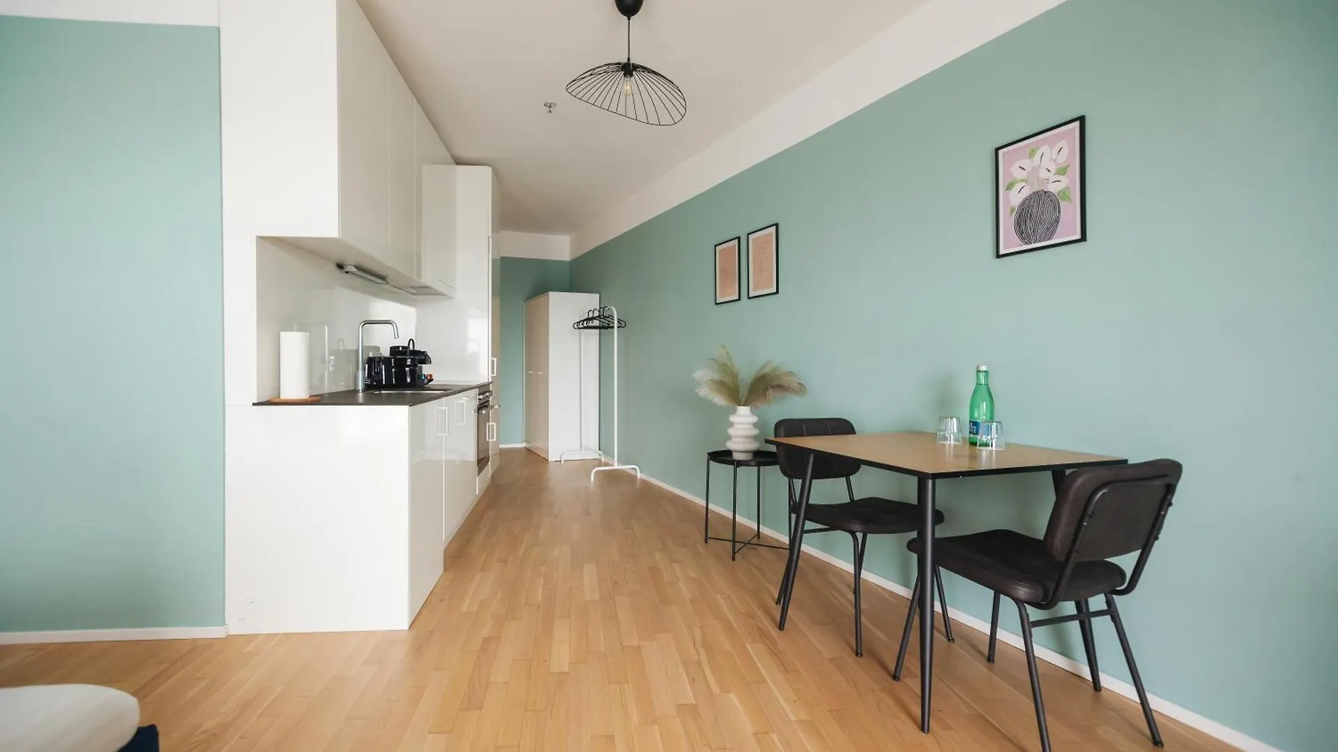 Decorous Cozy City View Suite Vienne 0*,  Autriche